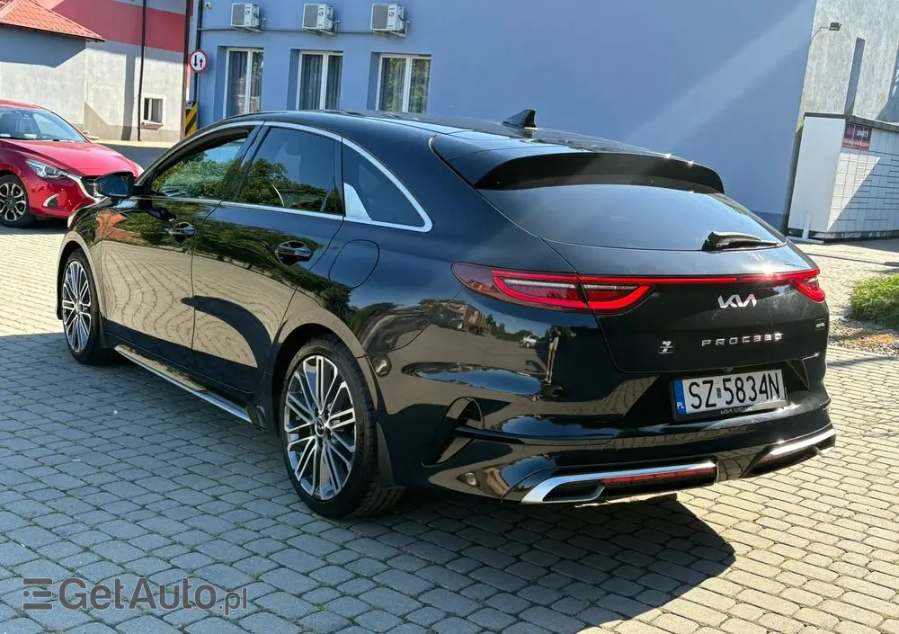 KIA ProCeed 1.5 T-GDI GT Line DCT