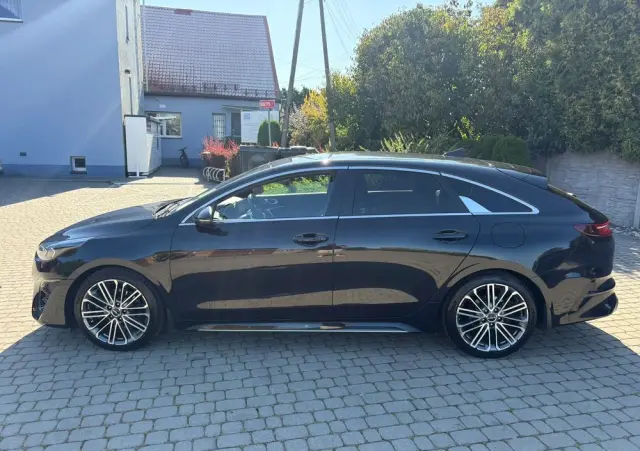 KIA ProCeed 1.5 T-GDI GT Line DCT