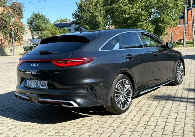 KIA ProCeed 1.5 T-GDI GT Line DCT