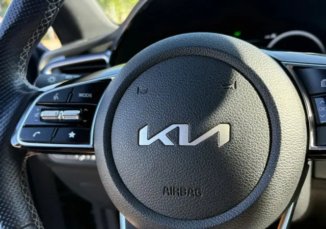 KIA ProCeed 1.5 T-GDI GT Line DCT