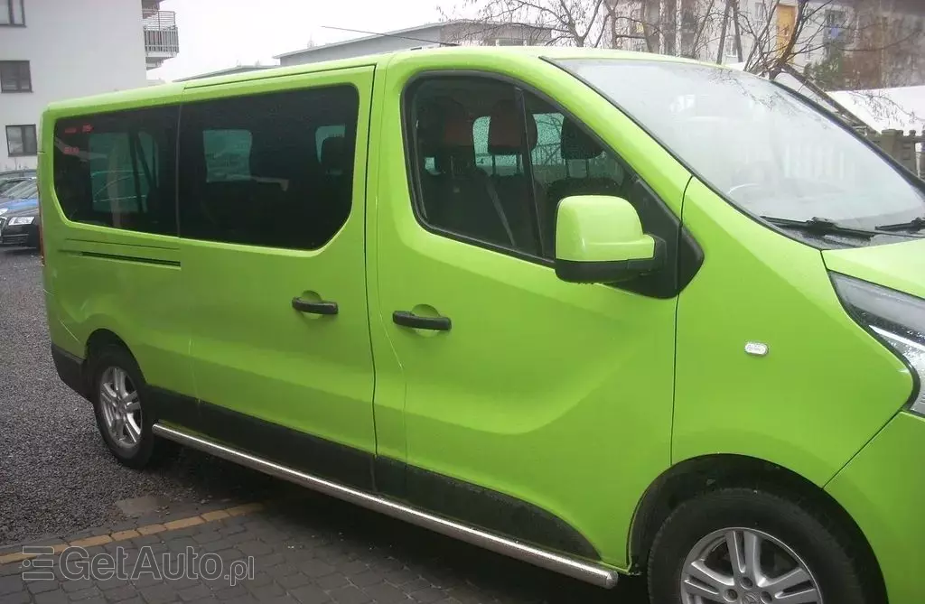 RENAULT Trafic 
