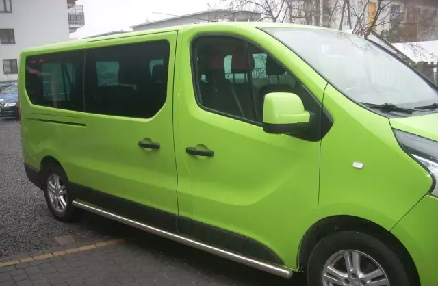 RENAULT Trafic 