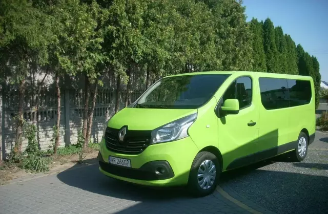RENAULT Trafic 