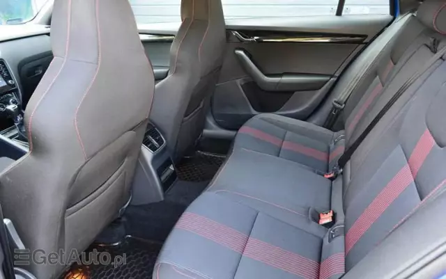 SKODA Octavia 1.6 TDI SCR Style
