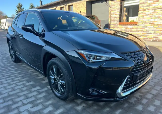 LEXUS UX 250h Prestige 2WD