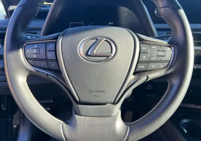 LEXUS UX 250h Prestige 2WD