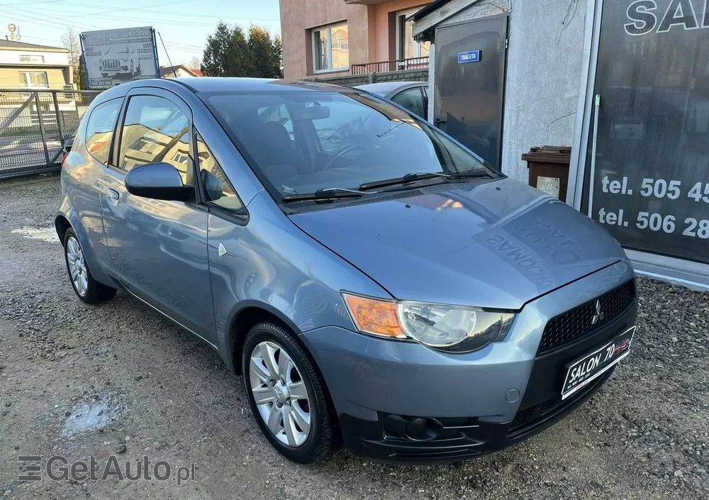 MITSUBISHI Colt 