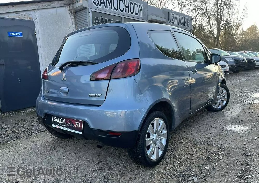 MITSUBISHI Colt 