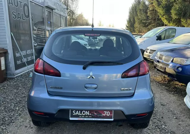 MITSUBISHI Colt 