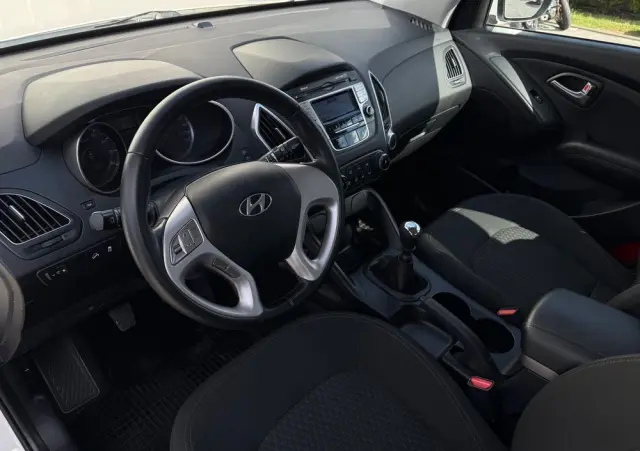 HYUNDAI Ix35 1.6 2WD 5 Star Edition