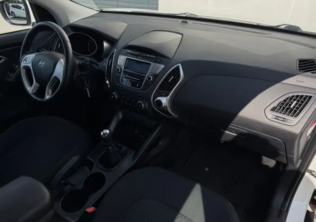 HYUNDAI Ix35 1.6 2WD 5 Star Edition