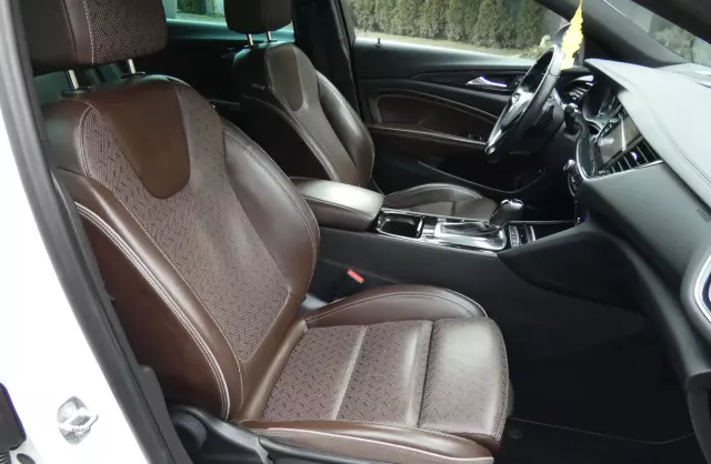 OPEL Insignia 2.0d (170 KM) Automatic