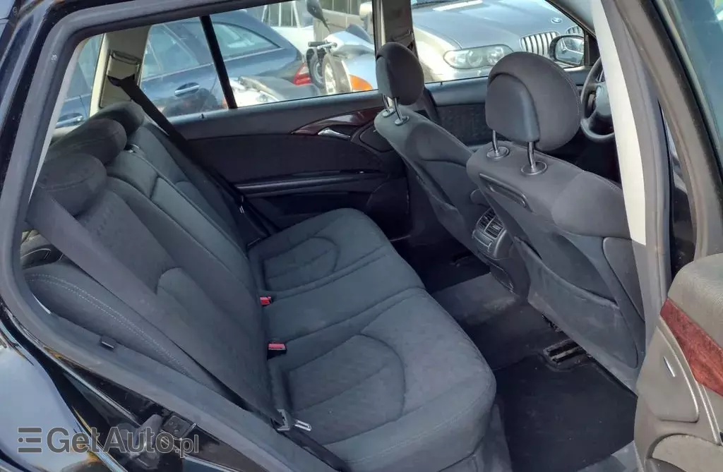 MERCEDES-BENZ Klasa E E 220 CDI (150 KM) 5G-TRONIC
