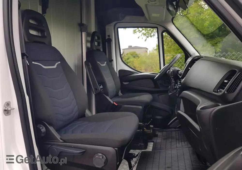 IVECO DAILY KONTENER NISKOPODŁOGOWY 4,43x2,23x2,42 SKLEP FOODTRUCK BAR KLIMA KONIOWÓZ KAMPER 