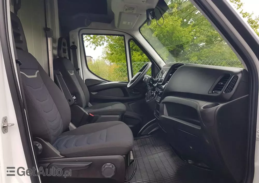 IVECO DAILY KONTENER NISKOPODŁOGOWY 4,43x2,23x2,42 SKLEP FOODTRUCK BAR KLIMA KONIOWÓZ KAMPER 