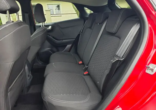 FORD Puma 1.0 EcoBoost Hybrid TITANIUM DESIGN