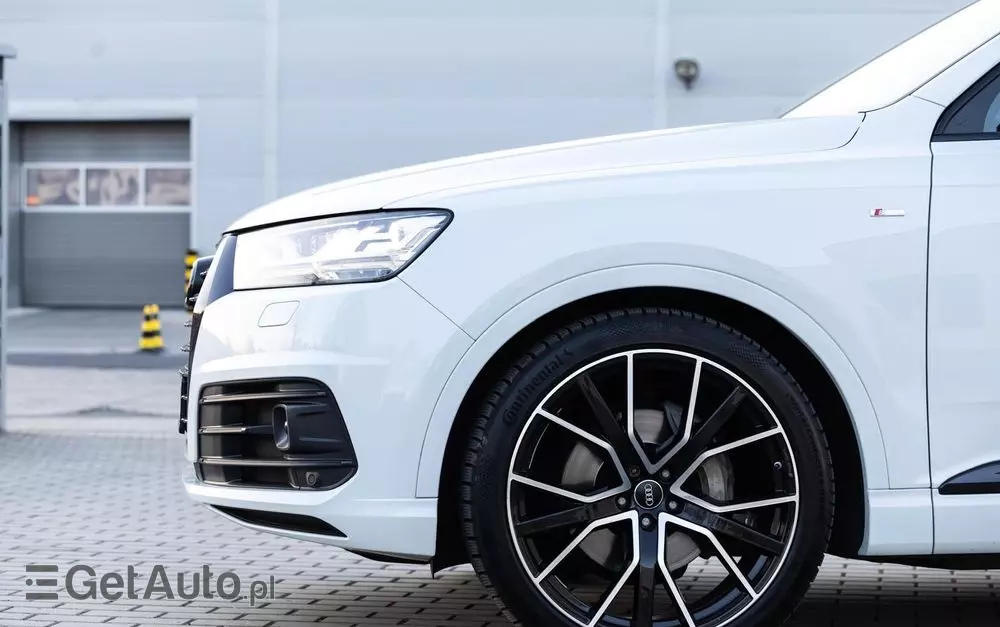 AUDI Q7 3.0 TDI Quattro Tiptronic