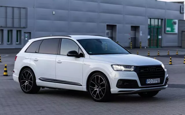 AUDI Q7 3.0 TDI Quattro Tiptronic