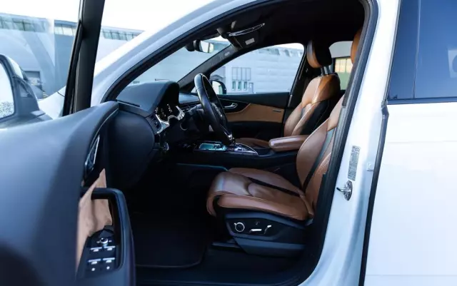 AUDI Q7 3.0 TDI Quattro Tiptronic