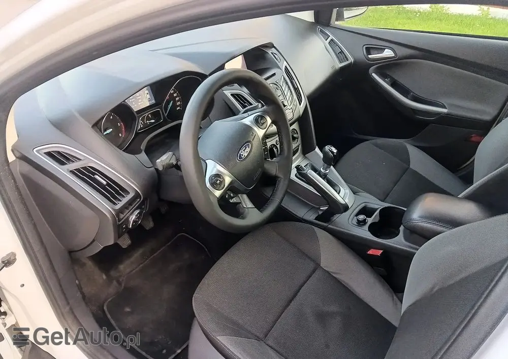 FORD Focus 1.6 TDCi DPF Start-Stopp-System Trend