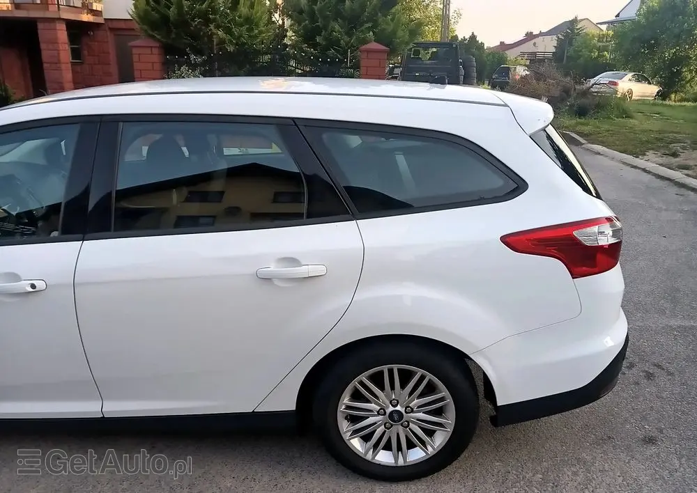 FORD Focus 1.6 TDCi DPF Start-Stopp-System Trend