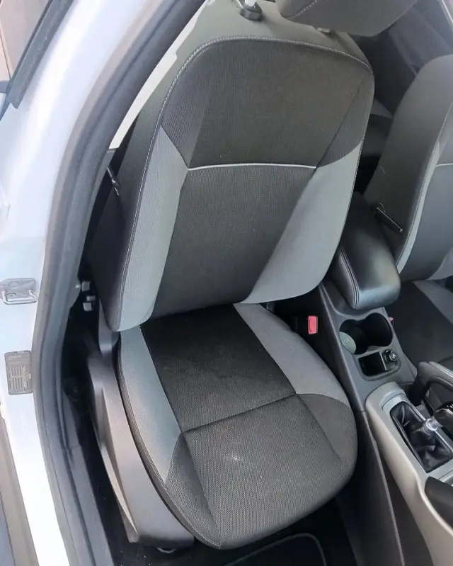 FORD Focus 1.6 TDCi DPF Start-Stopp-System Trend