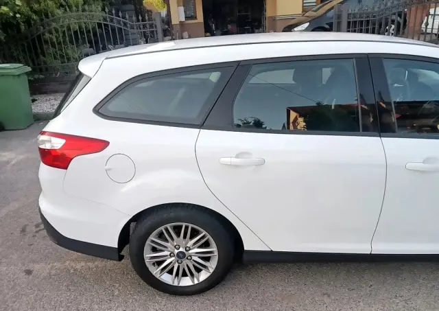 FORD Focus 1.6 TDCi DPF Start-Stopp-System Trend