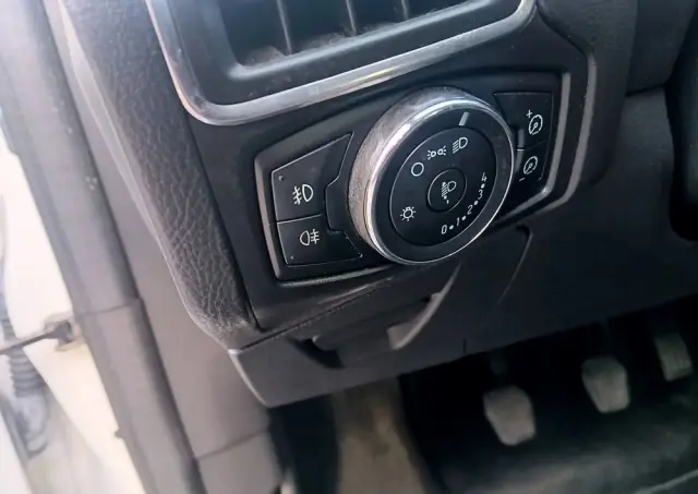 FORD Focus 1.6 TDCi DPF Start-Stopp-System Trend