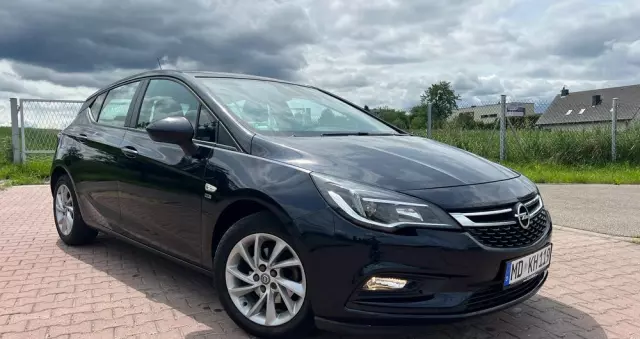 OPEL Astra 1.4 Turbo Edition