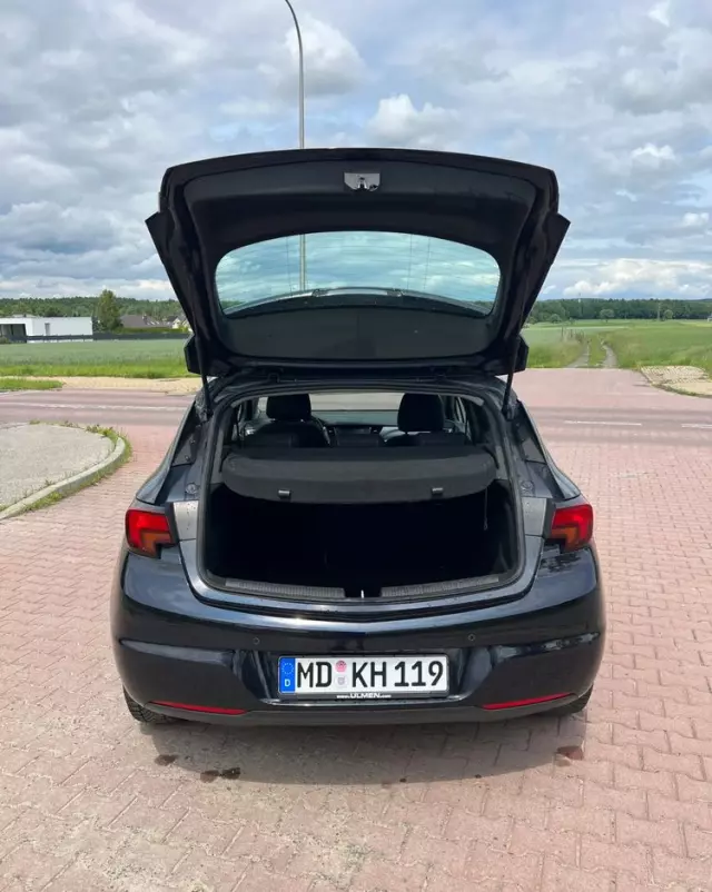 OPEL Astra 1.4 Turbo Edition