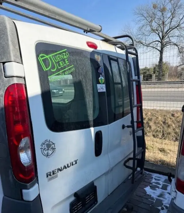 RENAULT Trafic 