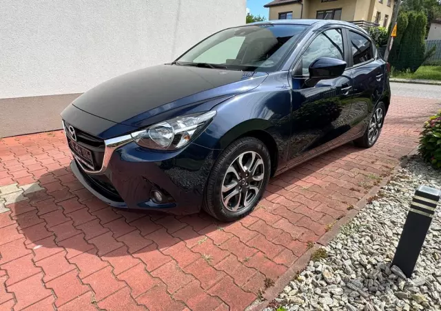 MAZDA 2 SKYACTIV-G 90 Red Edition