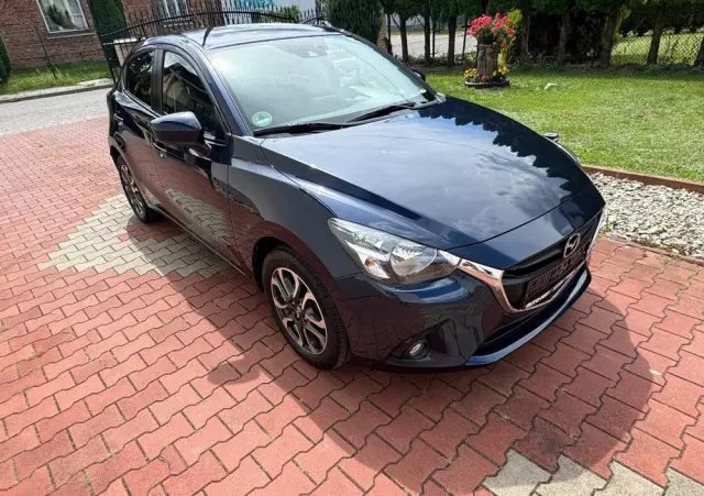 MAZDA 2 SKYACTIV-G 90 Red Edition