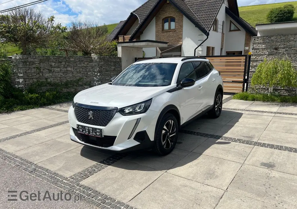 PEUGEOT 2008 PureTech 130 Allure