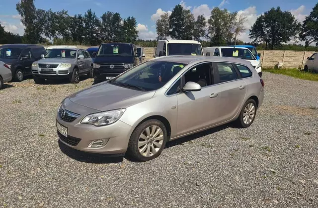 OPEL Astra 