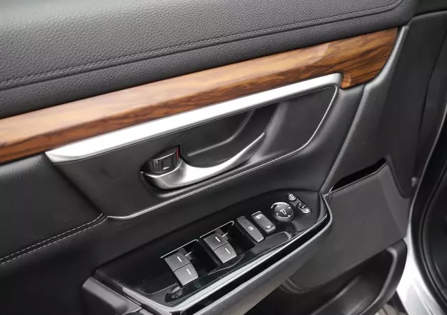 HONDA CR-V 1.5 Executive (Honda Connect+) CVT