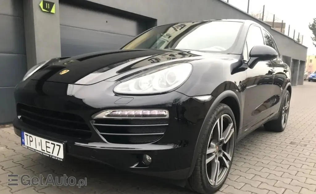 PORSCHE Cayenne 