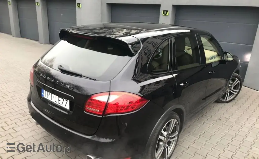 PORSCHE Cayenne 