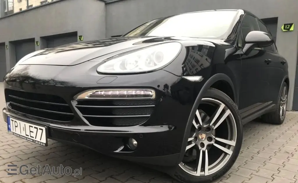 PORSCHE Cayenne 