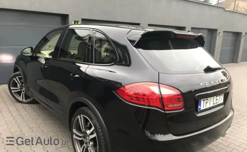 PORSCHE Cayenne 