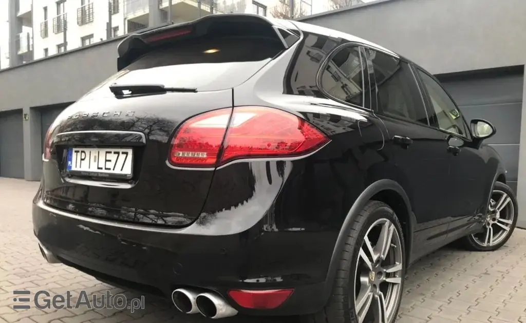PORSCHE Cayenne 
