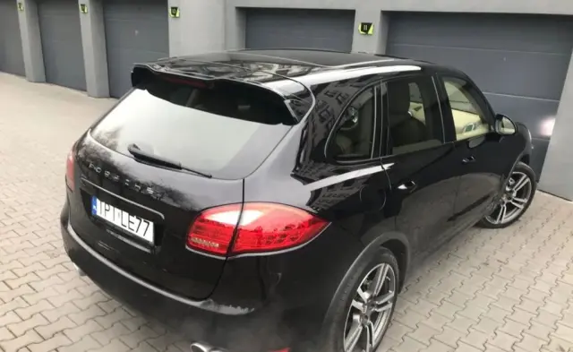 PORSCHE Cayenne 