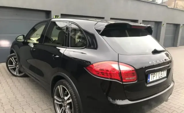 PORSCHE Cayenne 