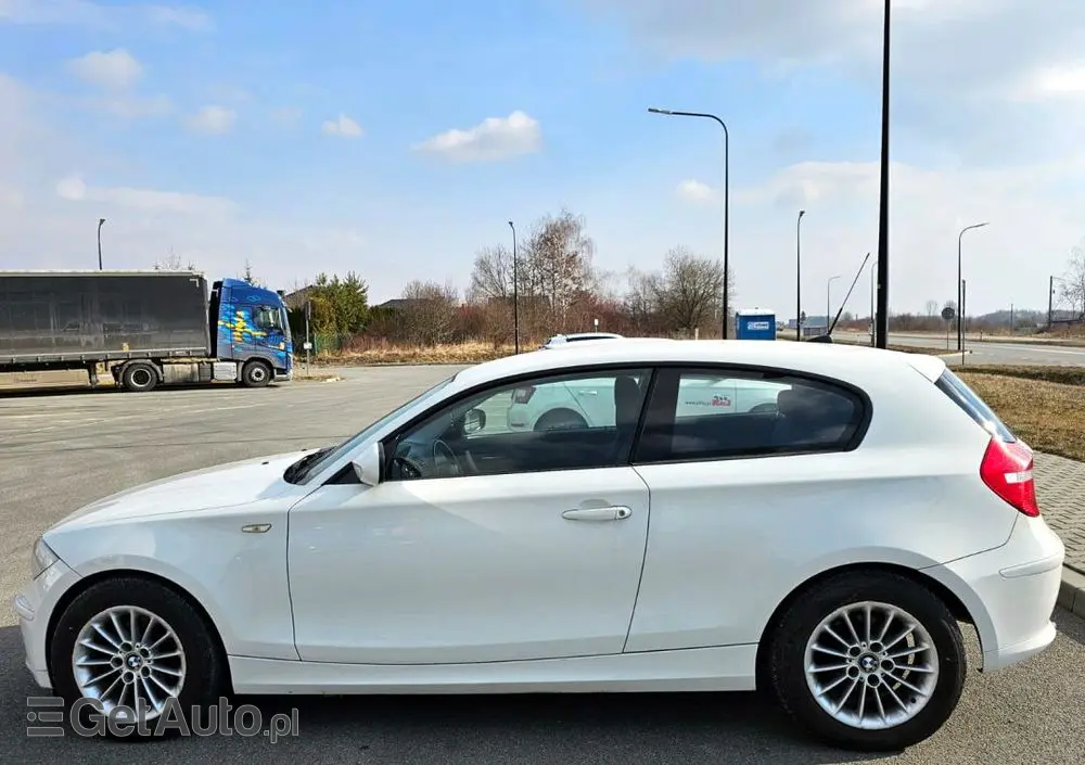 BMW Seria 1 116d DPF Edition Lifestyle