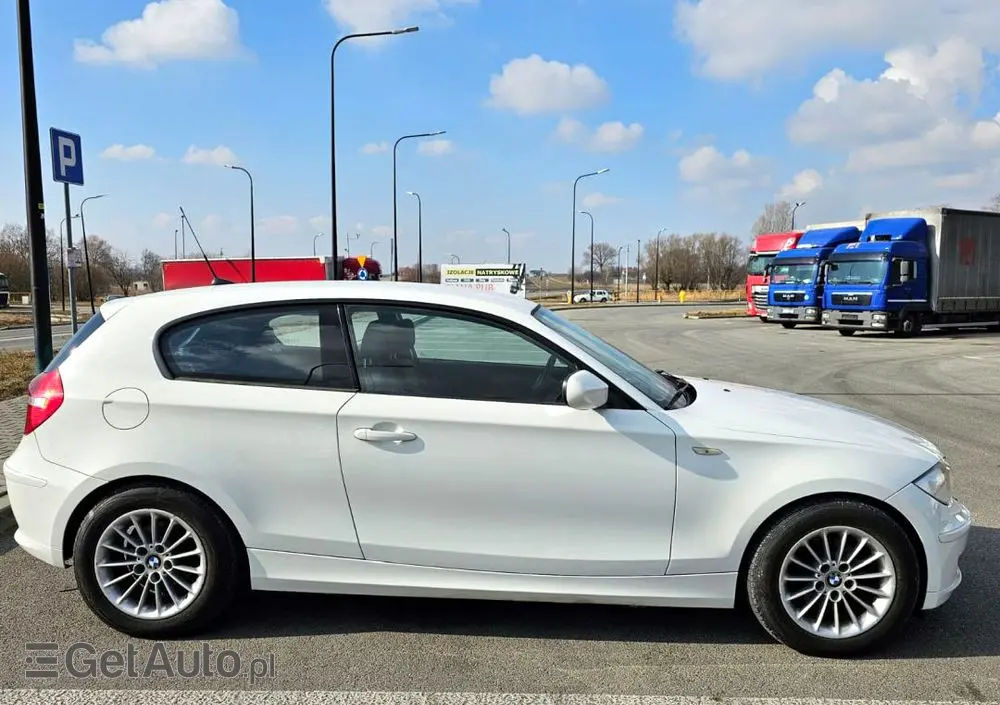 BMW Seria 1 116d DPF Edition Lifestyle