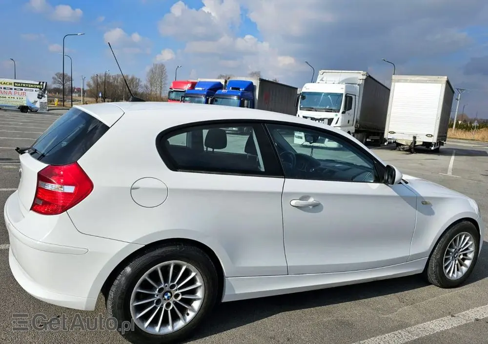 BMW Seria 1 116d DPF Edition Lifestyle