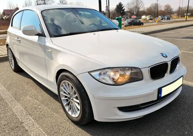 BMW Seria 1 116d DPF Edition Lifestyle