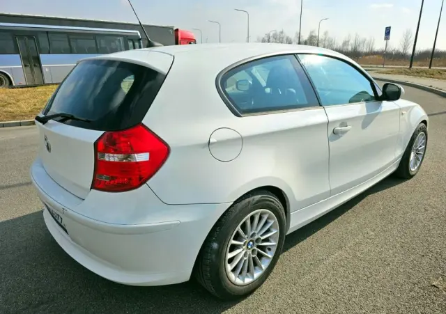 BMW Seria 1 116d DPF Edition Lifestyle