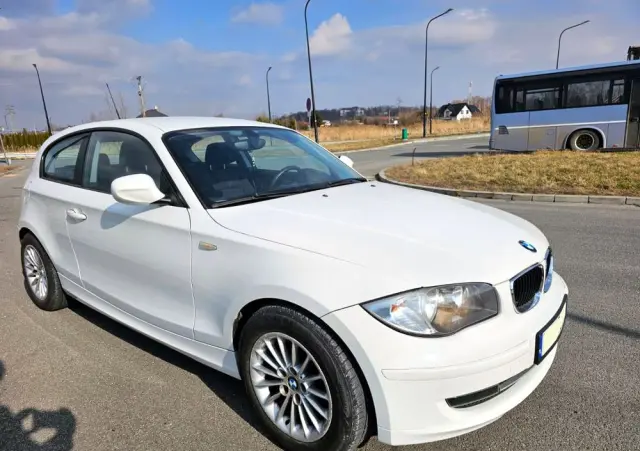 BMW Seria 1 116d DPF Edition Lifestyle