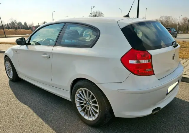 BMW Seria 1 116d DPF Edition Lifestyle